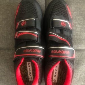 Gavin Cycling Shoes 🚲 — *brand NEW*